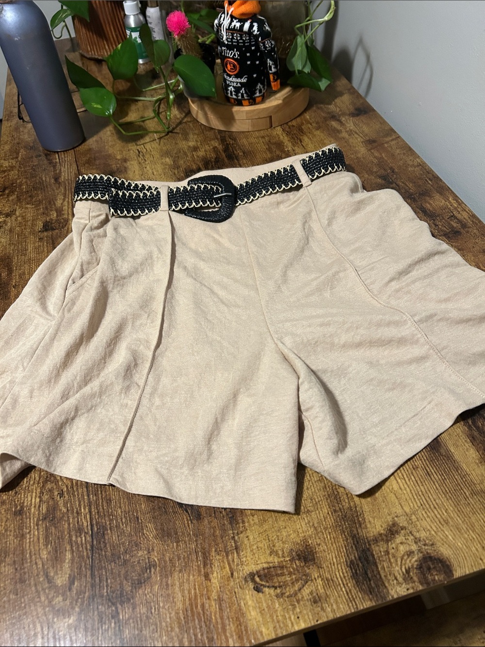 H&M Beige High-Rise Shorts with Braided Black Belt